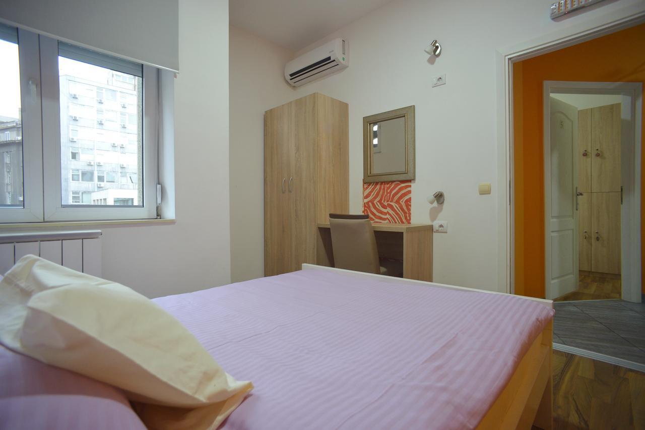 Stella Di Notte Hostel Belgrado Buitenkant foto